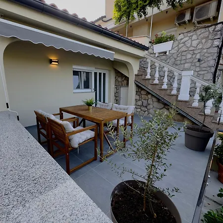 Διαμέρισμα Meld